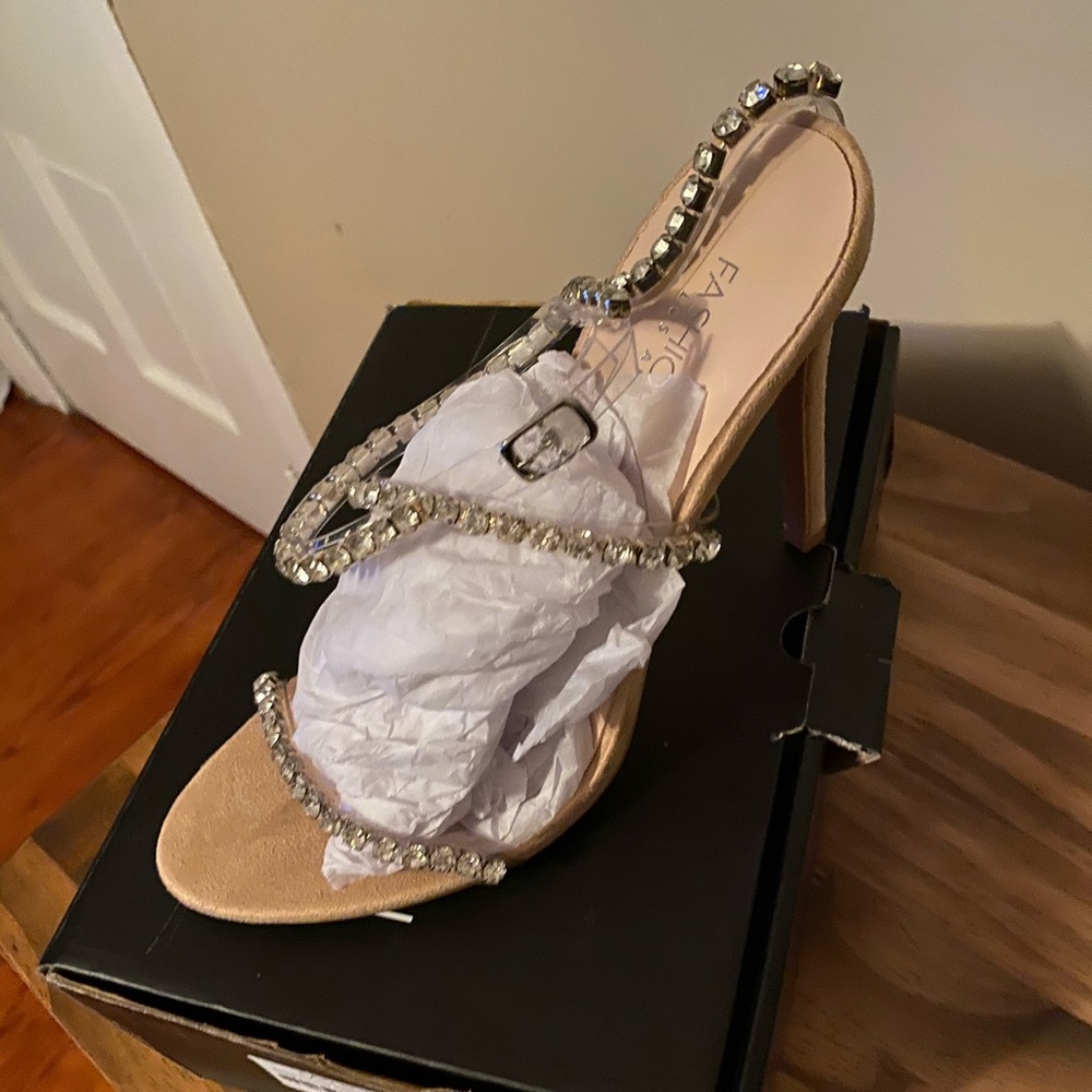 Fashionnova sinful heeled shoes